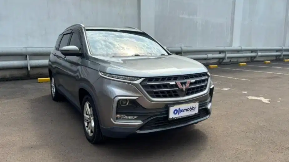 DP MURAH Wuling Almaz 1.5 Smart Enjoy 7-Seater Bensin-AT 2019 CUONB