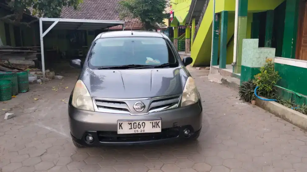 GRAND LIVINA SV MANUAL 2012
