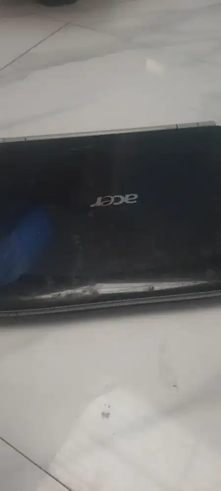 MATOT / RONGSOK  Paket laptop Asus Aspire 2920 + Chuwi Hi10 Air Retak