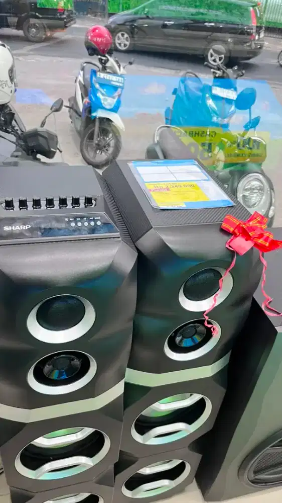 Speaker Polytron