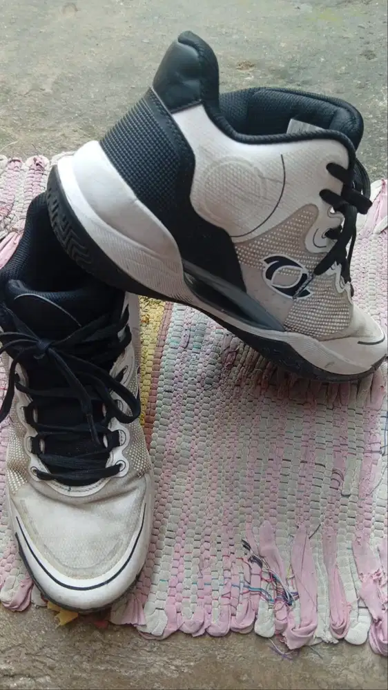 Sepatu Sport Astec