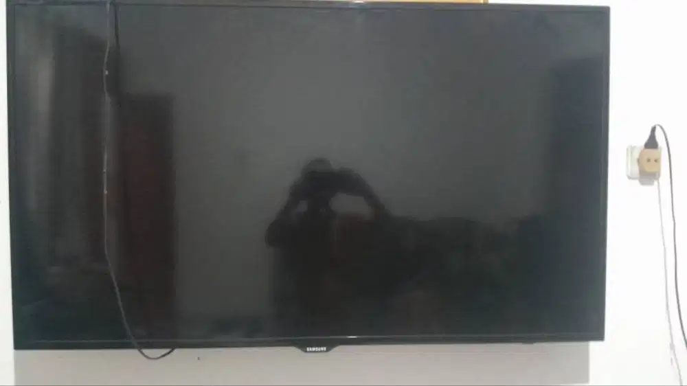 Tv samsung 50 inchi
