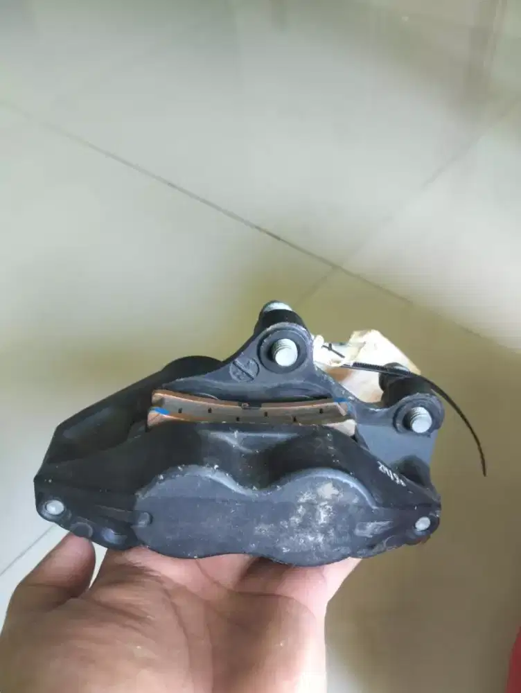 Kaliper motor brembo