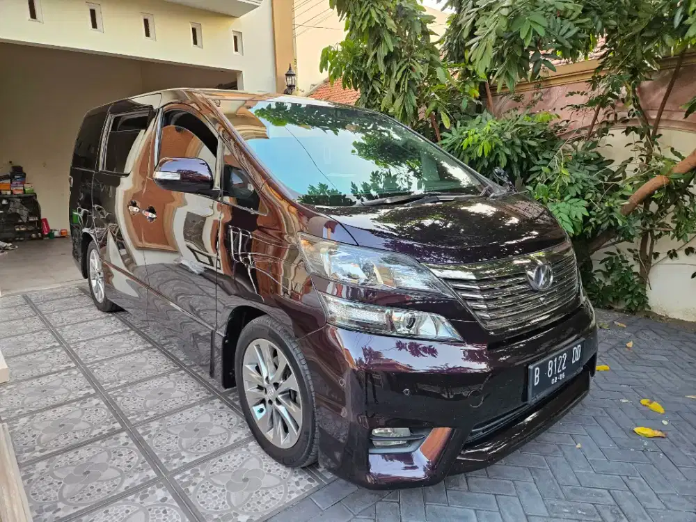 VellFire 2.4 Matic Premium Sound Th.2010/2011 Bln.2 Km 74 Rb Asli