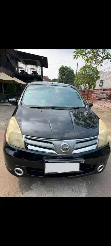 Nissan Grand livina 2011 Bensin