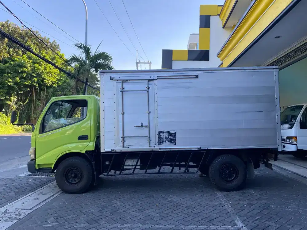 Hino 4rdLong Th 2011 Box Jumbo(Kir resmi)