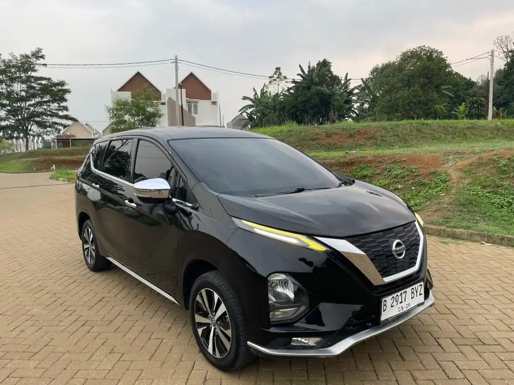 Nissan Livina VL AT 2019 | Xpander Ultimate