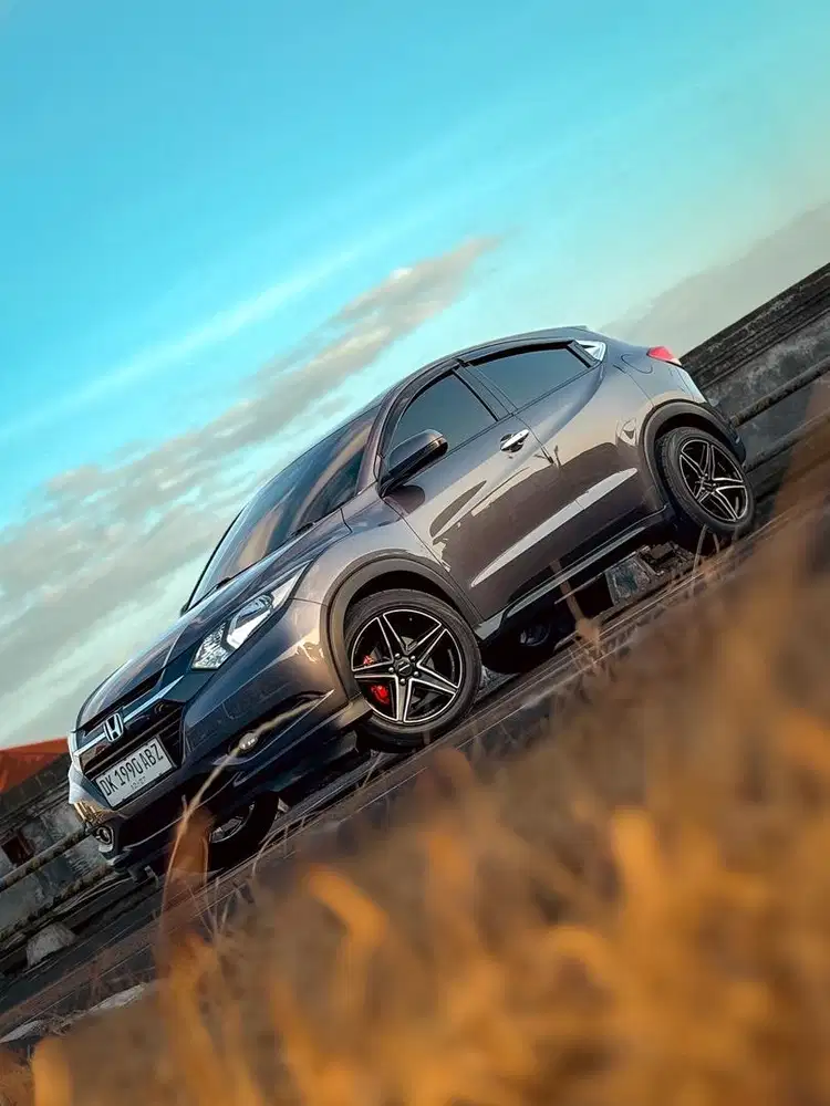 HRV E CVT 2016 GOOD LOOKING