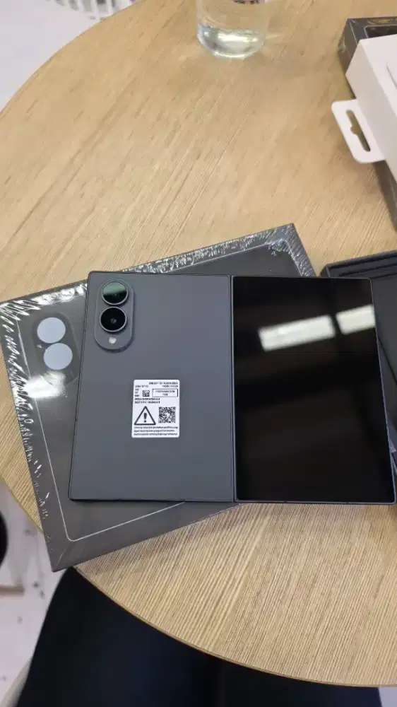 SAMSUNG Z FOLD 8 PO