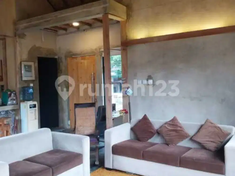 Dijual Rumah bernuansa Villa di Kampung Sasak