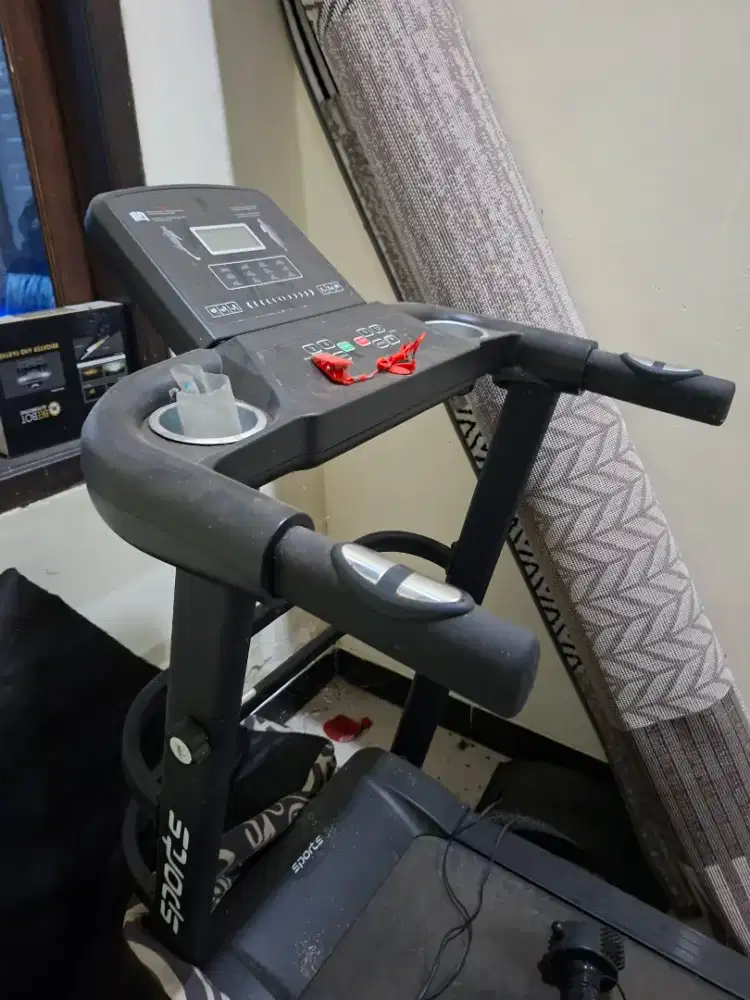 Treadmill normal bagus