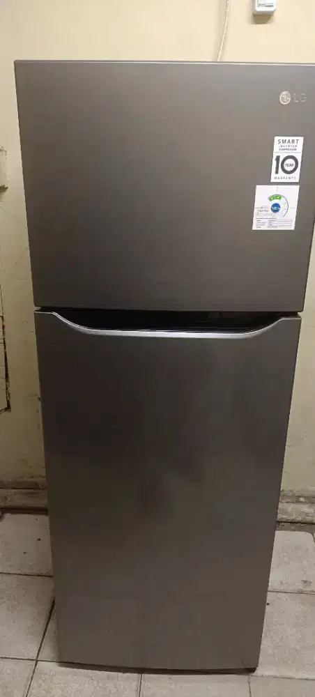 JUAL KULKAS INVERTER 2 PINTU MERC LG