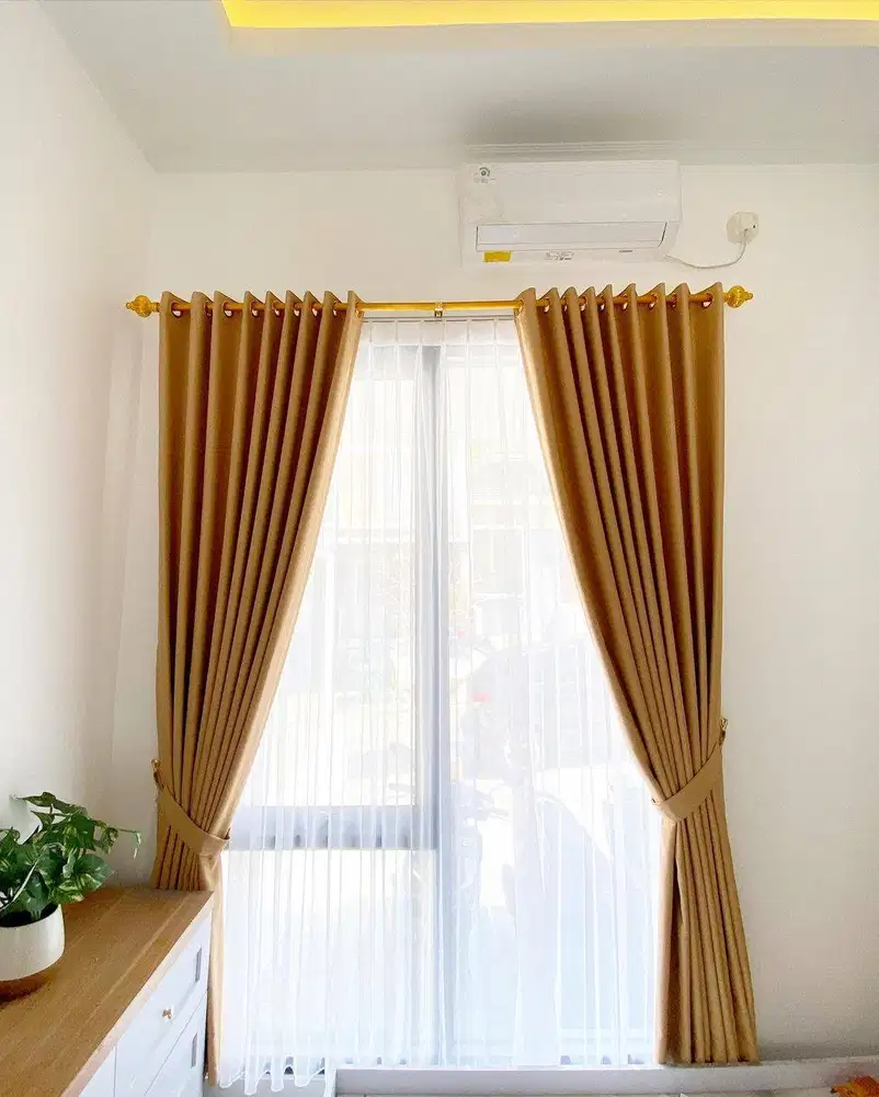 Jasa Pasang Gorden Custom Wallpaper Dinding 3D Gordyn Hordeng Korden