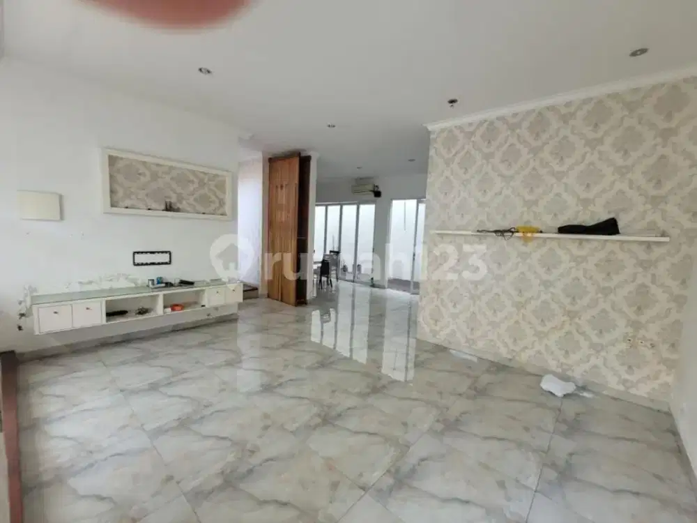 Rumah Bukit Golf Mediterania Pik Uk 10X15 SHM Hadap Utata