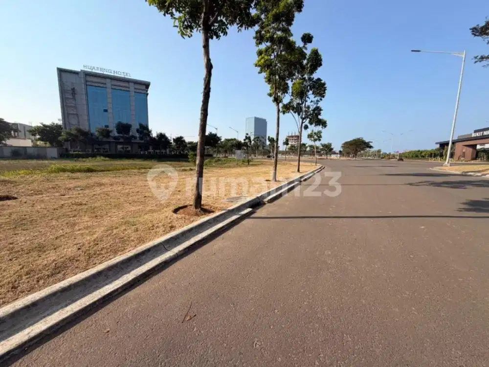 Disewakan Kavling Komersial Manhattan Pik 2 Lokasi Boulevard Utama Uk 2748