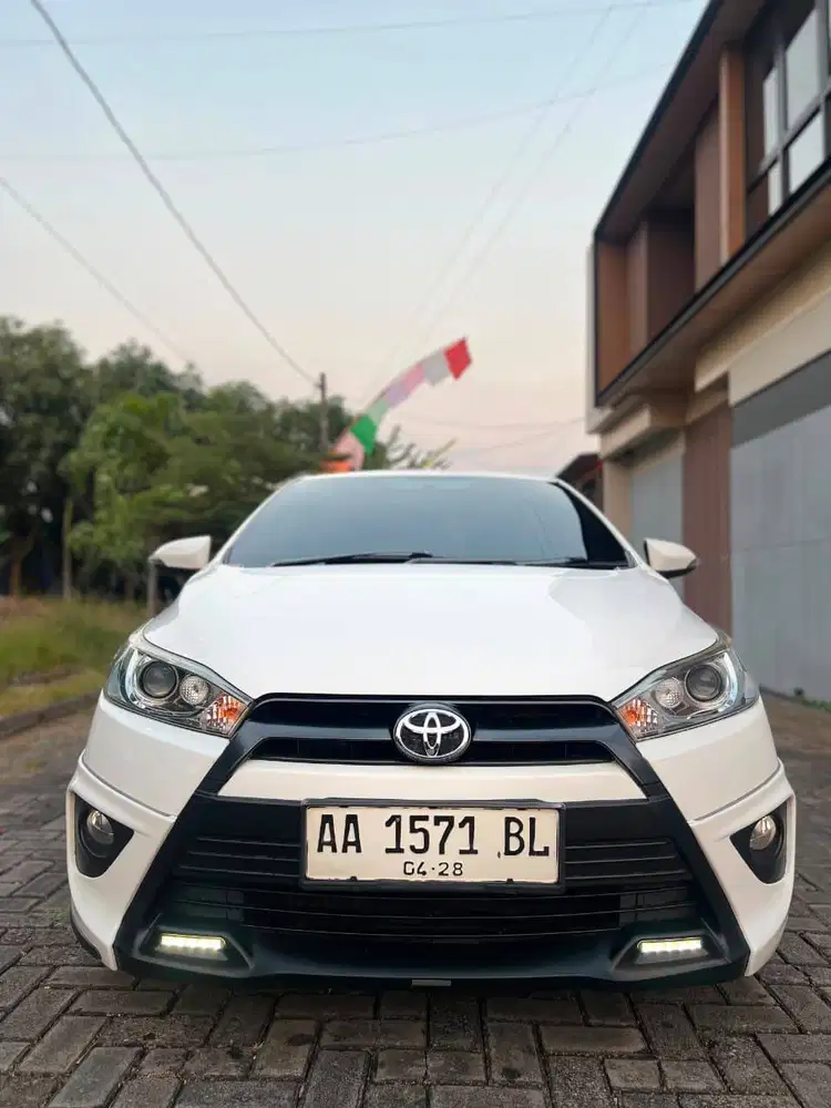 TOYOTA YARIS TDR R 2016 Manual