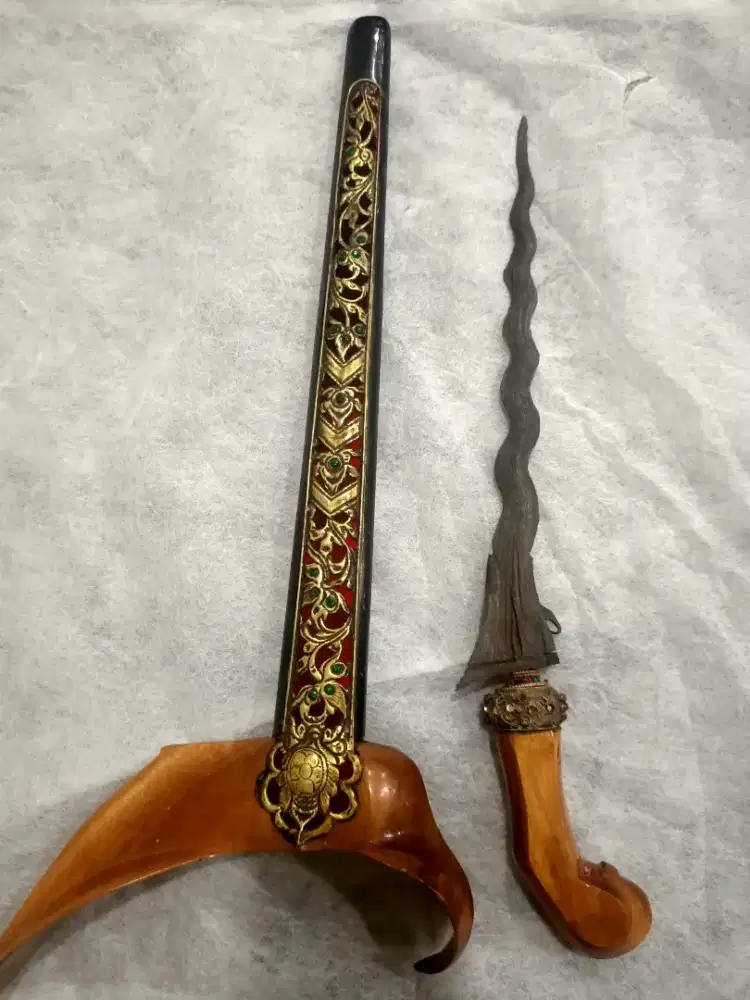 Keris sepuh Luk 13 sepuh ori