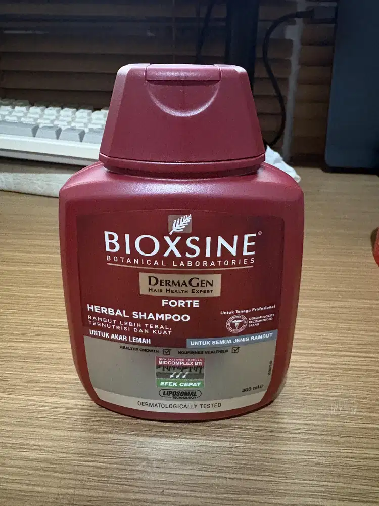 Bioxcin Bioxsine Forte Shampoo Herbal Mencegah Rontok BioComplex B11