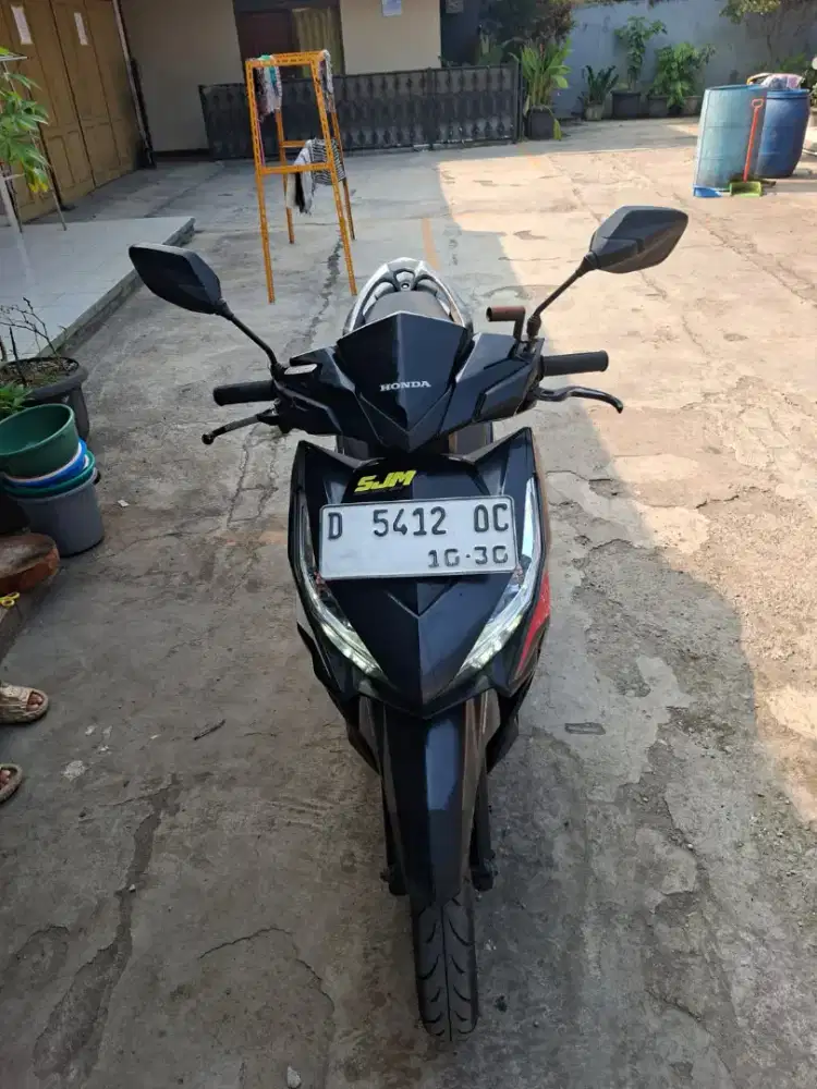 Vario 125 old 2025
