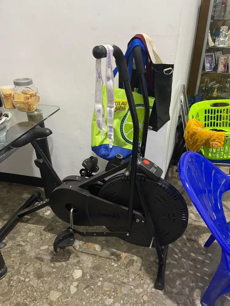 Dijual sepeda buat olahraga 99%