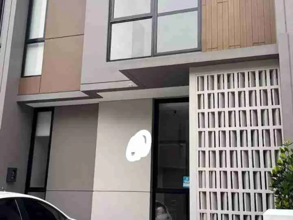 Rumah 2 Lantai di Summarecon Crown Gading Tarumajaya Bekasi