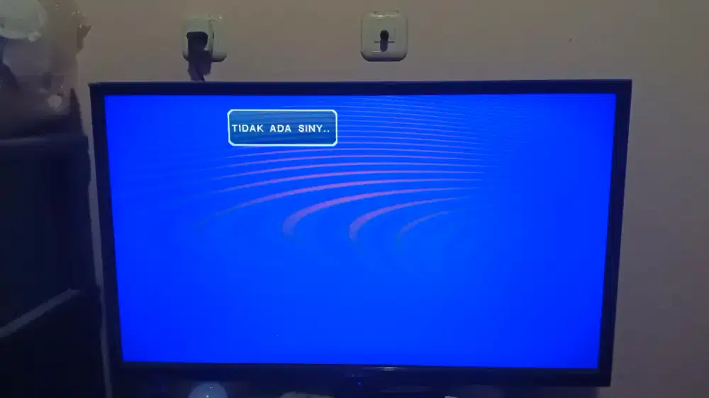 Dijual TV Merk Cocoa 32 Inch Masih Mulus, Jarang Dipakai Dari Beli