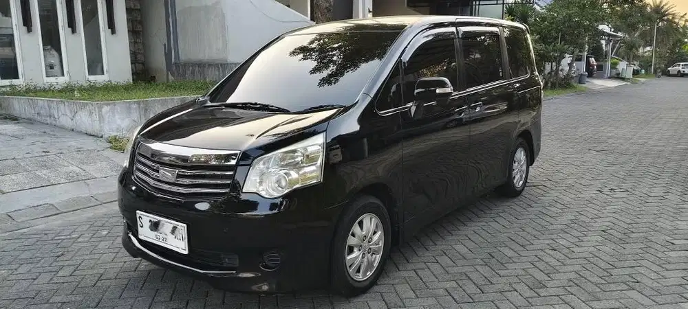 NAV1 2013 HITAM