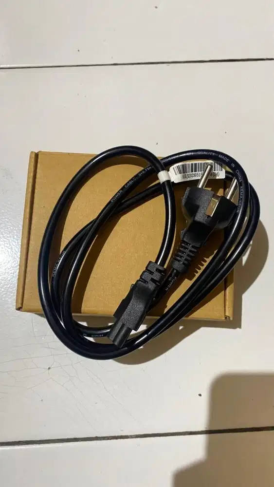 JUAL KABEL POWER AC 3 PIN – BARU