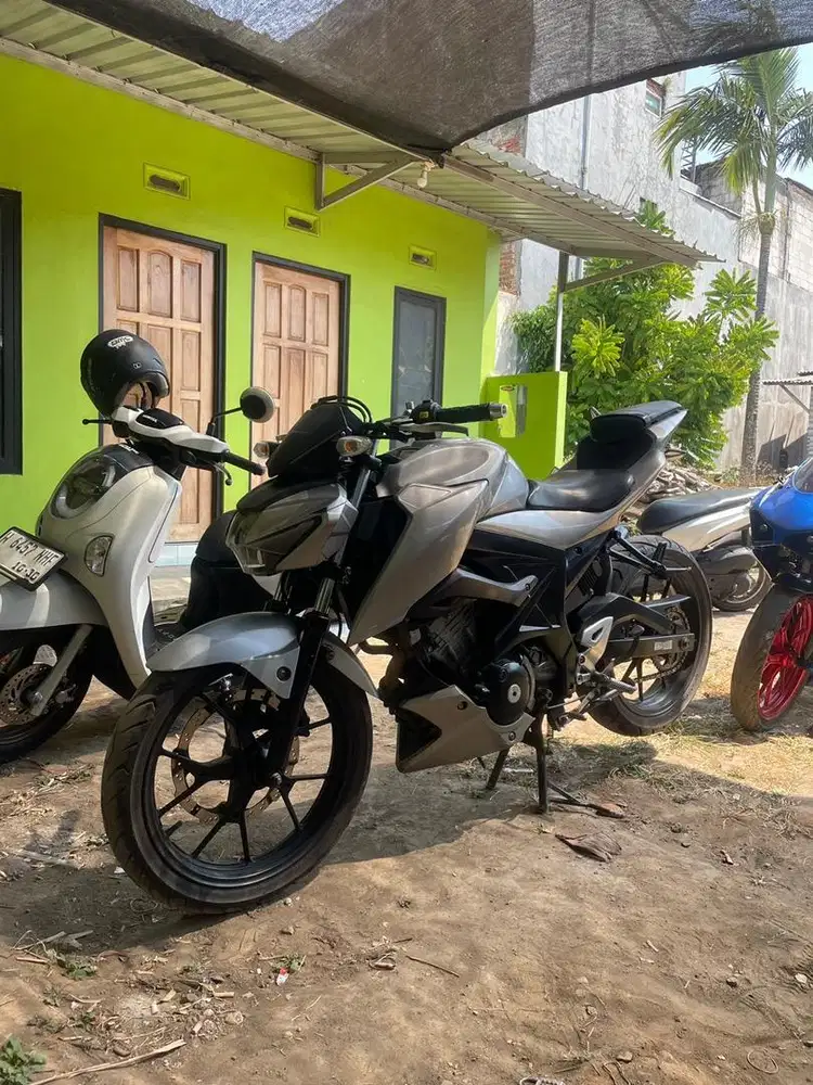 Motor suzuki gsx s