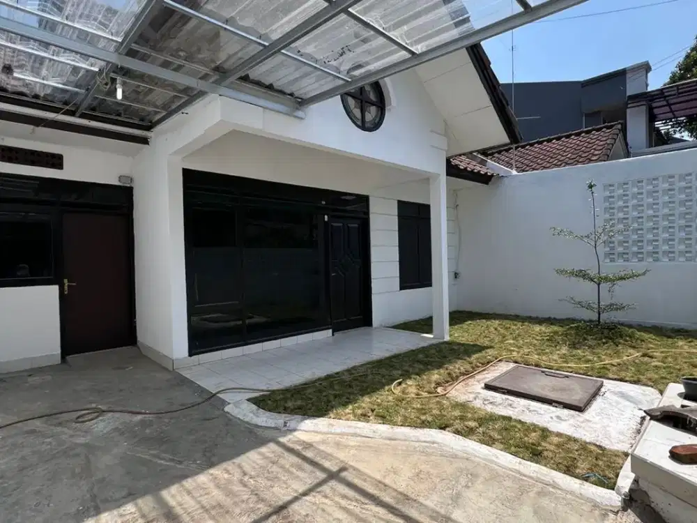 Rumah Bagus Siap Huni di Batununggal Bandung