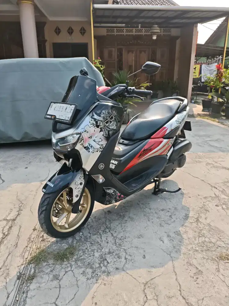 •dijual Nmax New 155cc 2022 surat komplit