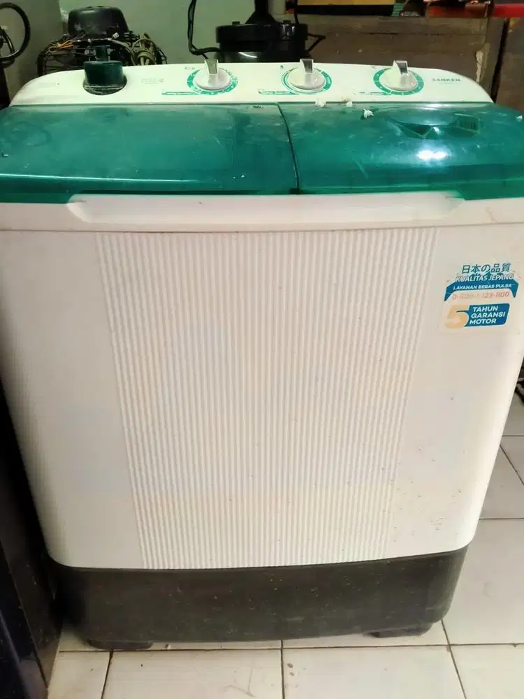mesin cuci 2 tabung merek sanken