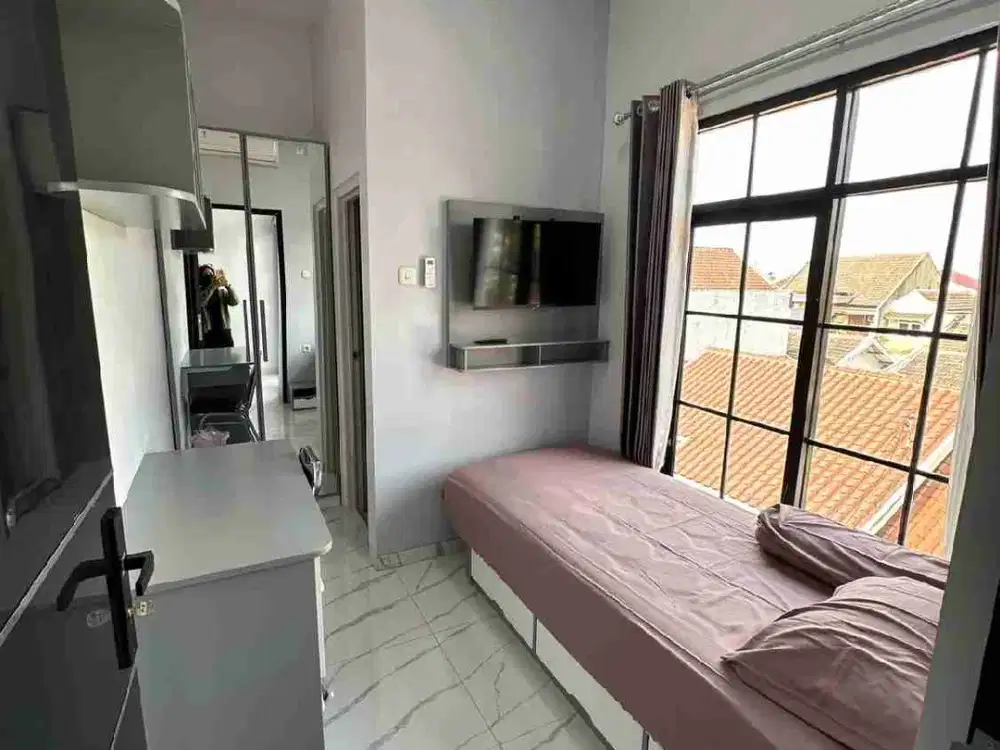 Dijual kost bangunan baru lokasi suhat