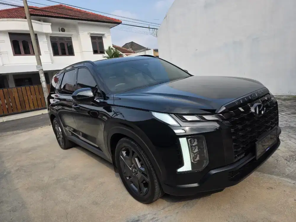 Hyundai Palisade like new