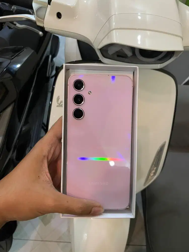 Samsung A55 5G 12/256 Awesome Lilac