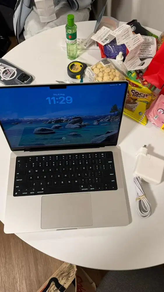 Macbook Pro M1 Pro 16GB RAM 1 TB SSD 14 Inch