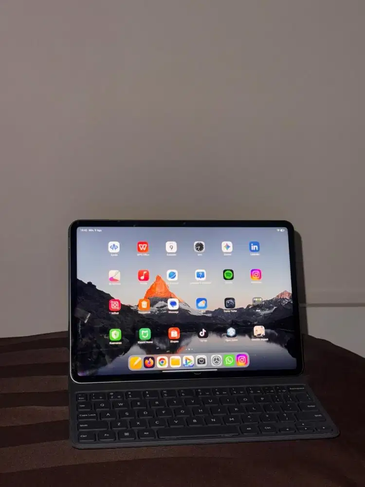 Xiaomi pad 8 8/256 pine green like new