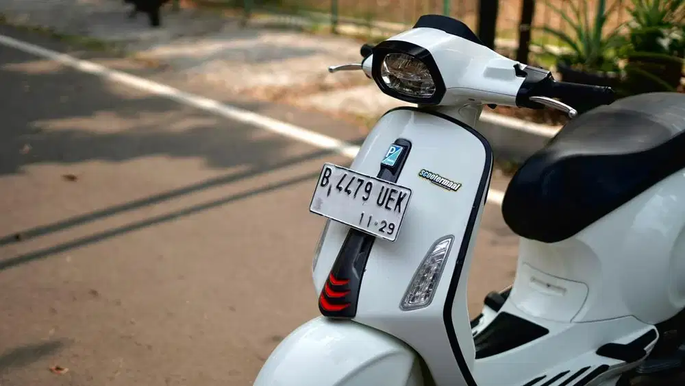 vespa sprint new model 2024 murah