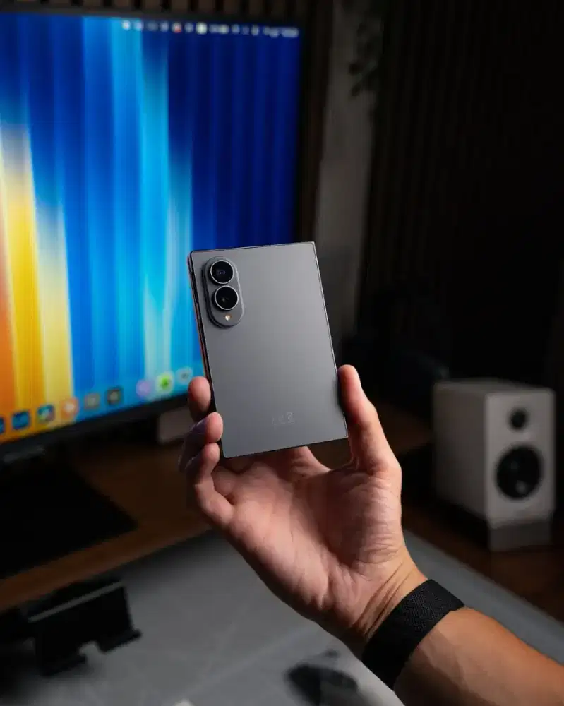 SAMSUNG GALAXY FOLD 8 12/512 GARANSI RESMI 1 TAHUN