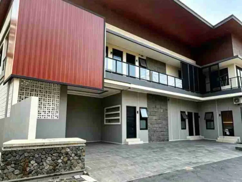 DIJUAL RUMAH KOST EKCLUSIVE LOKASI STRATEGIS AREA DIENG, KOTA MALANG 

- FULL FURNISE
- FULL PENGHUNI
- Luas Tanah 190 m2
- Luas Bangunan 400 m2
- 2 Lantai 
- Kamar Tidur 26
- Kamar Mandi 26 (Kamar Mandi DaLam)
- Listrik Token / Kamar
- Tarif 1.5-1.7 Jt /