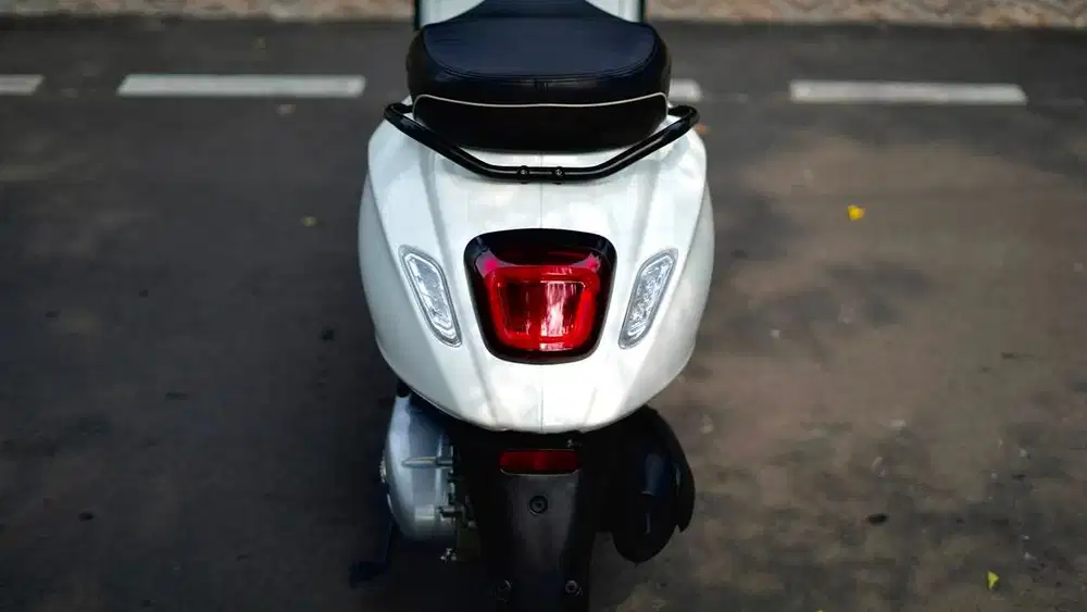 vespa sprint s new model 2024 murah