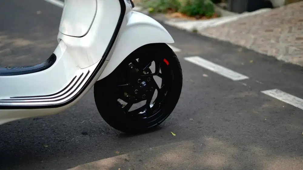 vespa sprint s new model 2024 murah