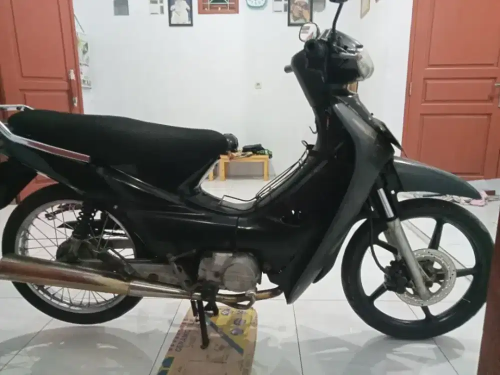 Honda supra x 2003 mesin halus ban bagus