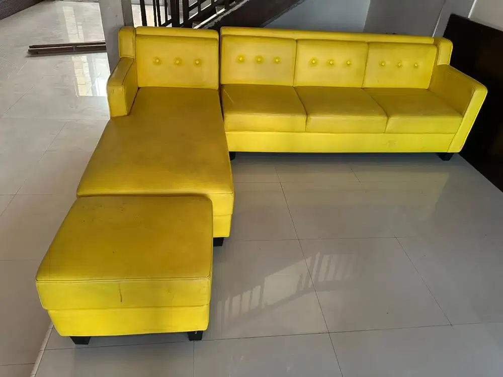 Sofa kursi ruang tamu