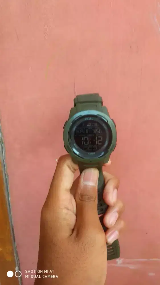 Jam tangan digital