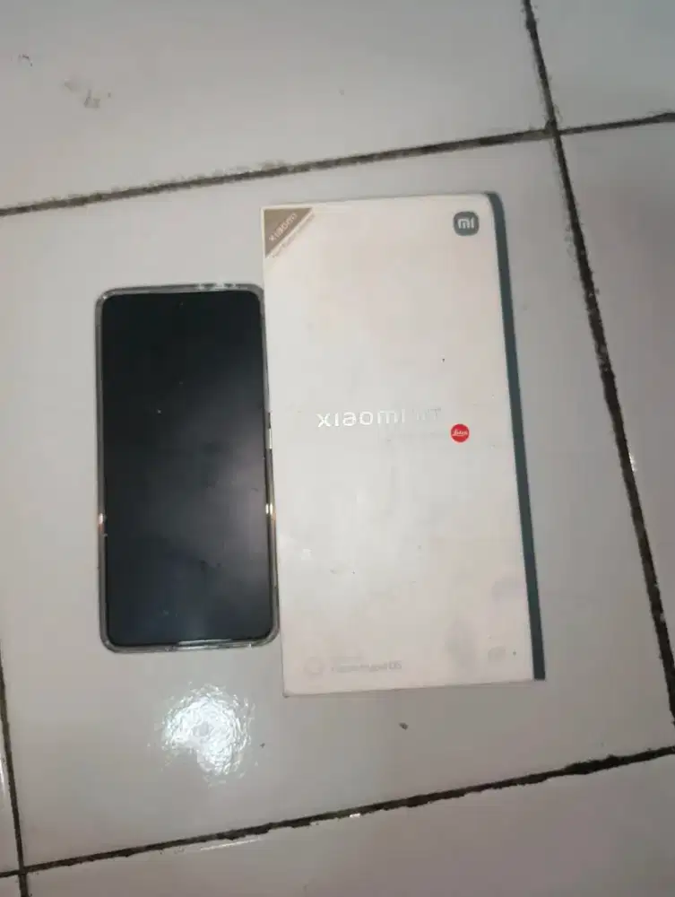 Xiomi 14T bergaransi