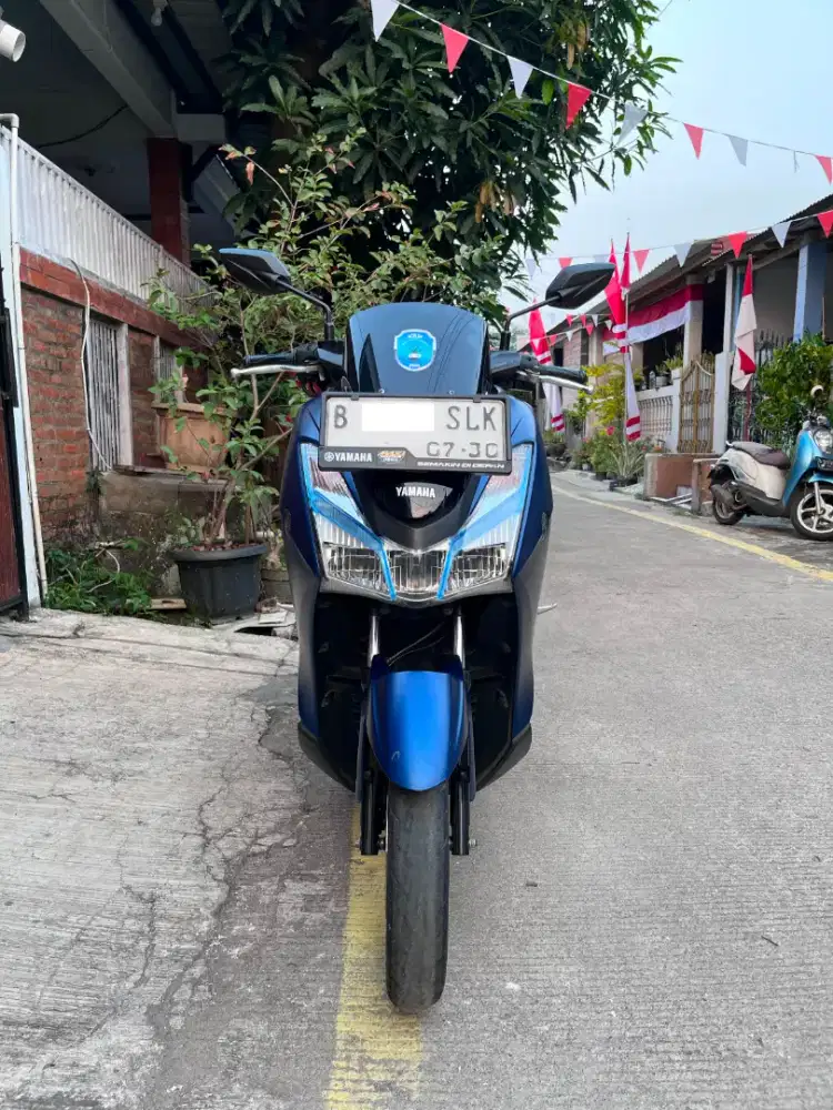 YAMAHA LEXI S 125 2020 warna MATTE BLUE