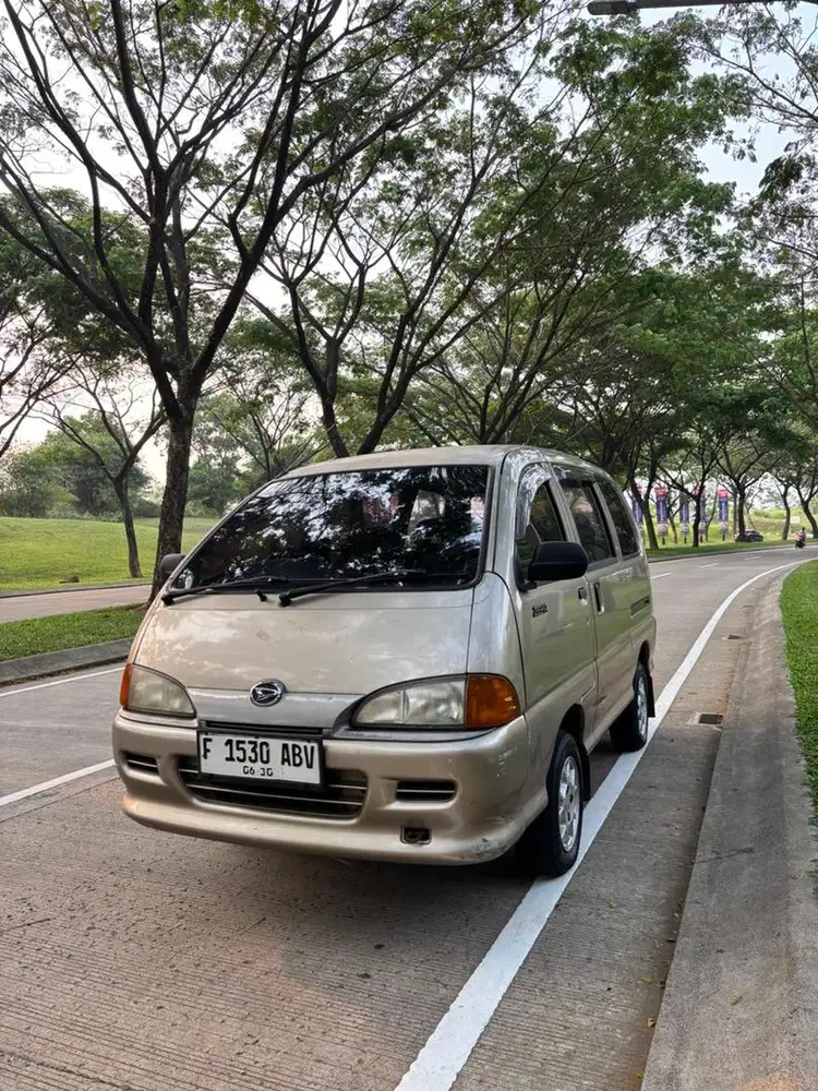 Daihatsu Zebra Espass S93 2005