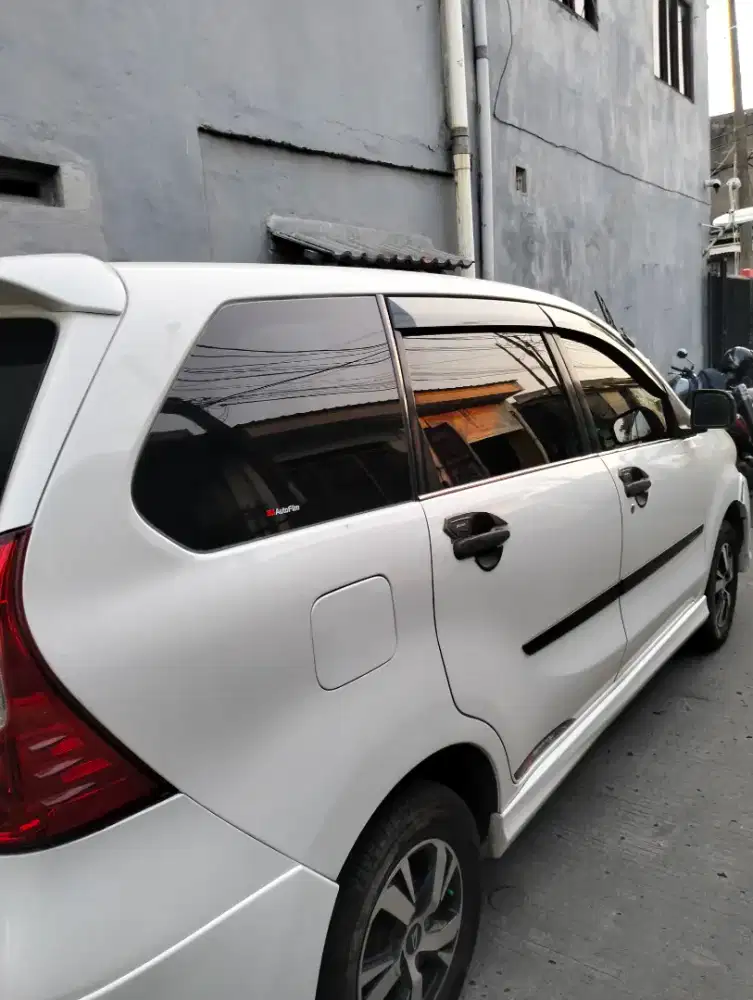 Home servis pasang kaca film mobil