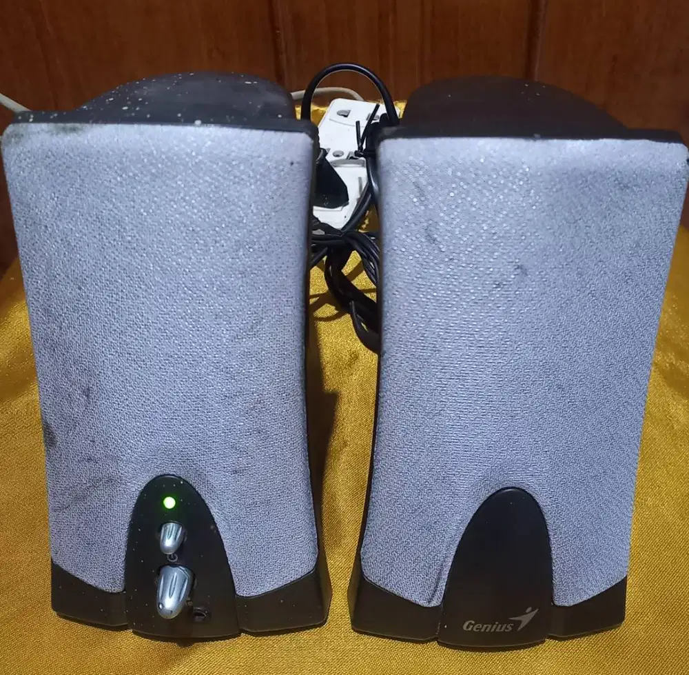 Speaker Genius,O8I3IO7 55OOO,Buat PC/Laptop,dll,AC220V,NoBt normal,NET